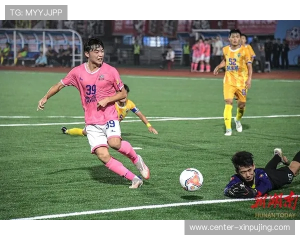 湘超联赛：展现地方足球魅力推动区域体育发展新机遇